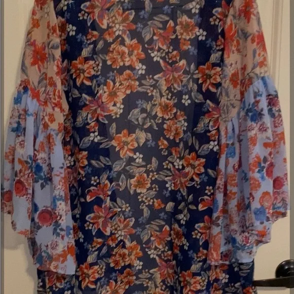 Self Esteem Blue and Orange Flutter Sleeve Kimono - Picture 3 of 4